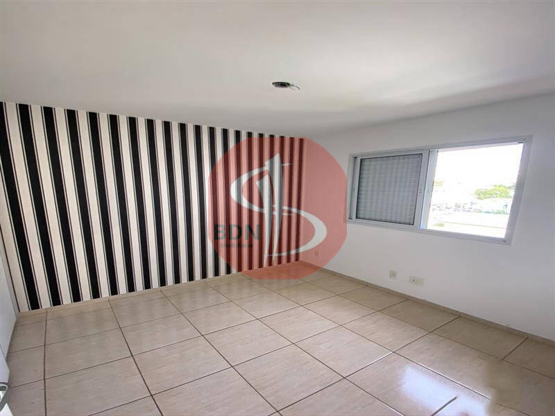 Apartamento à venda com 3 quartos, 95m² - Foto 14