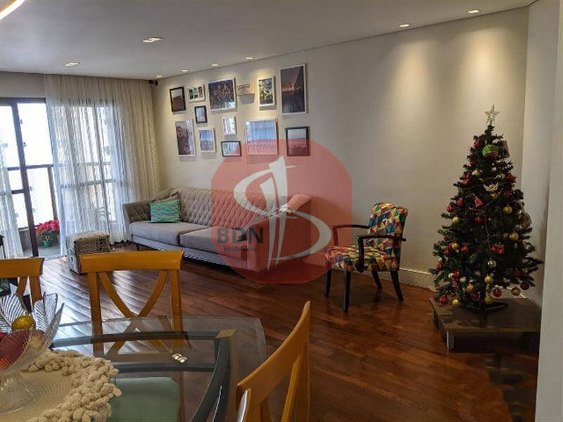 Apartamento à venda com 3 quartos, 134m² - Foto 2