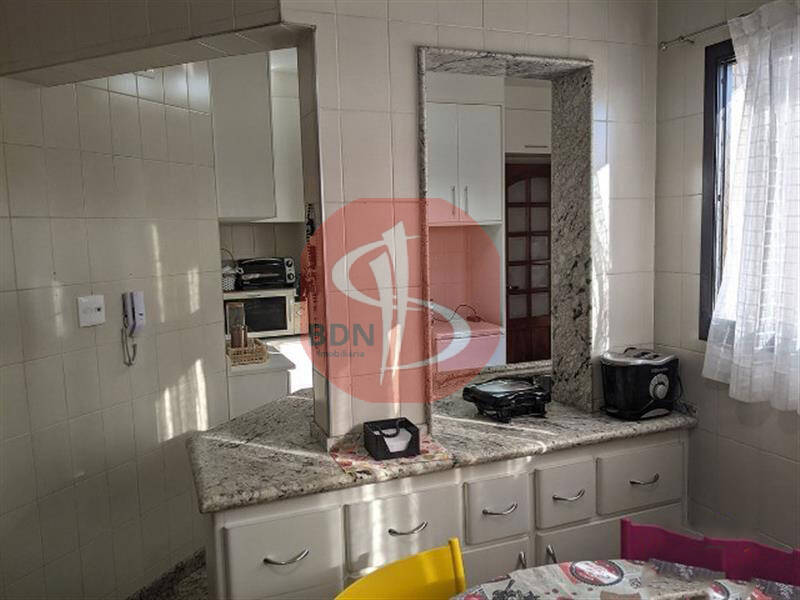 Apartamento à venda com 3 quartos, 134m² - Foto 14