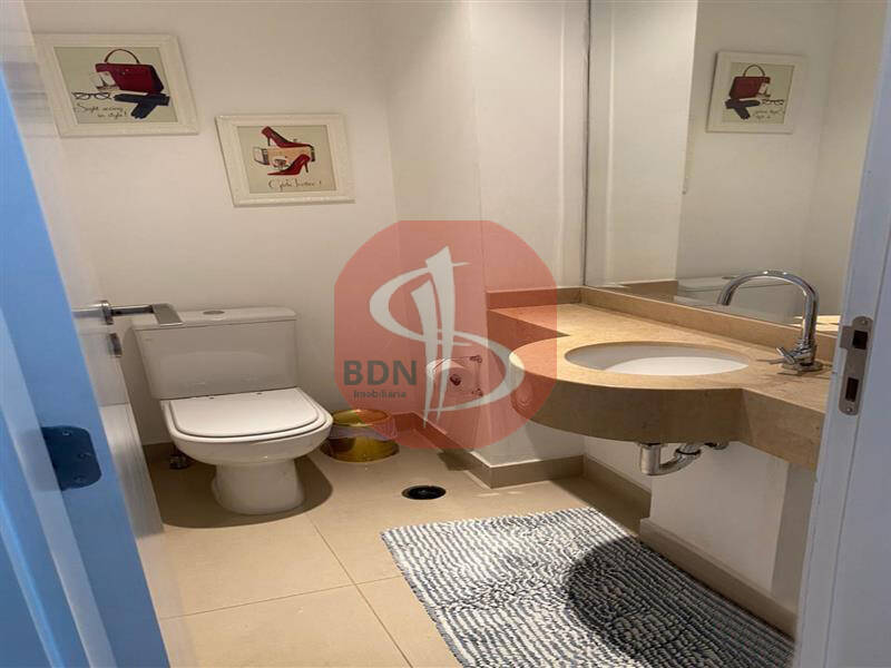 Apartamento à venda com 3 quartos, 264m² - Foto 9