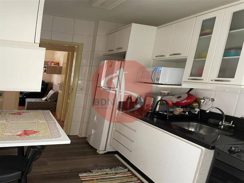 Apartamento à venda com 3 quartos, 72m² - Foto 10