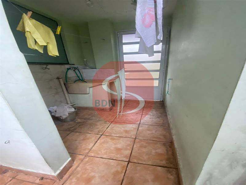 Sobrado à venda com 4 quartos, 125m² - Foto 3