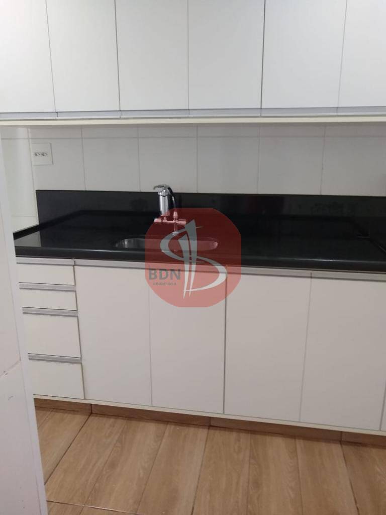 Apartamento à venda com 3 quartos, 83m² - Foto 7