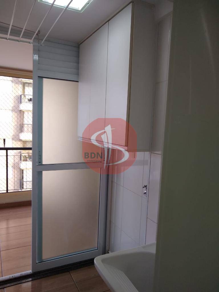 Apartamento à venda com 3 quartos, 83m² - Foto 11