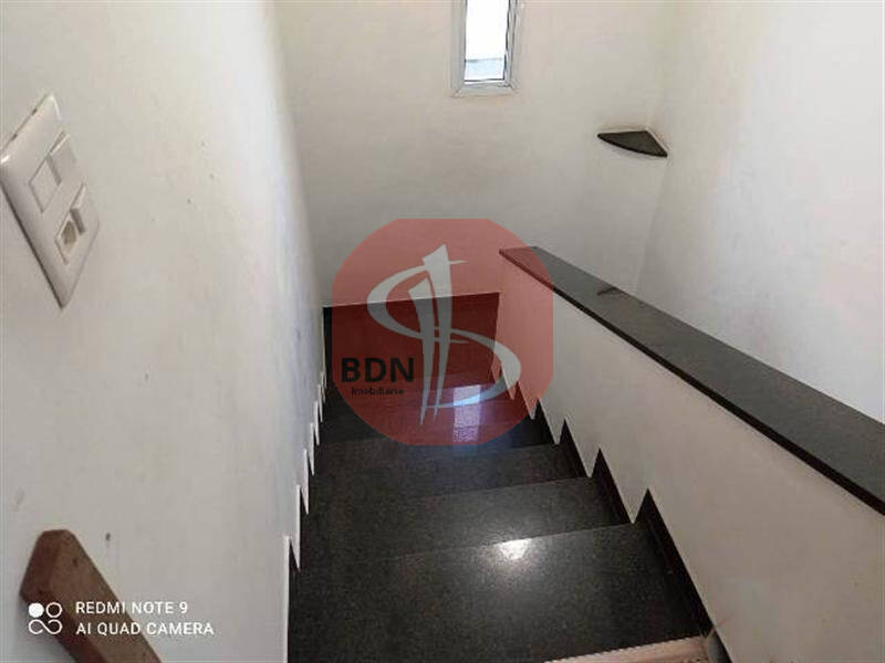 Sobrado à venda com 3 quartos, 210m² - Foto 12