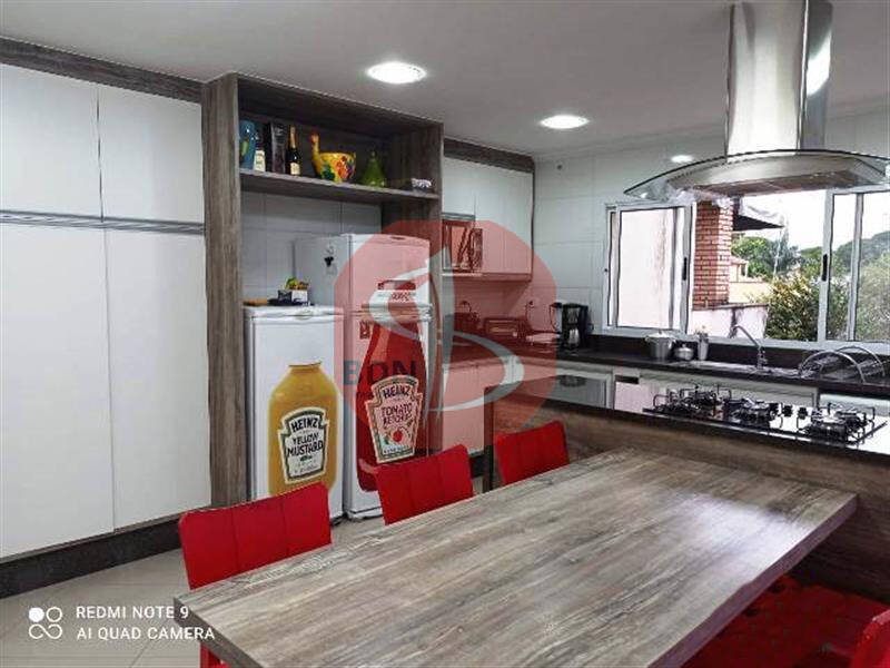 Sobrado à venda com 3 quartos, 210m² - Foto 14