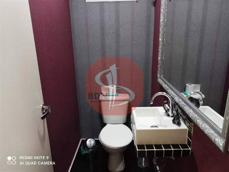 Sobrado à venda com 3 quartos, 210m² - Foto 24