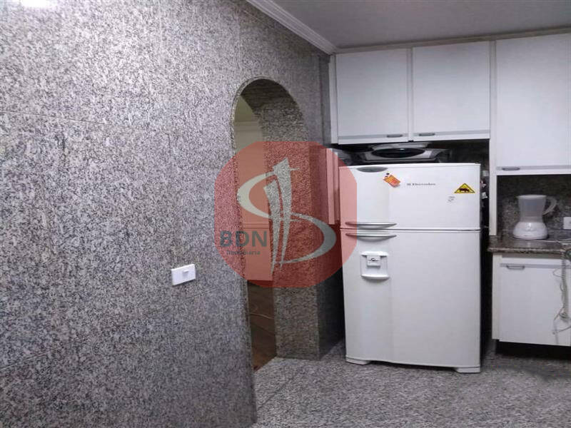 Apartamento à venda com 3 quartos, 85m² - Foto 17