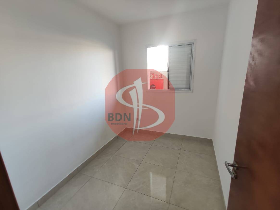 Apartamento para alugar com 2 quartos, 48m² - Foto 2