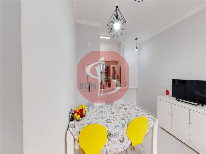 Apartamento à venda com 3 quartos, 63m² - Foto 3