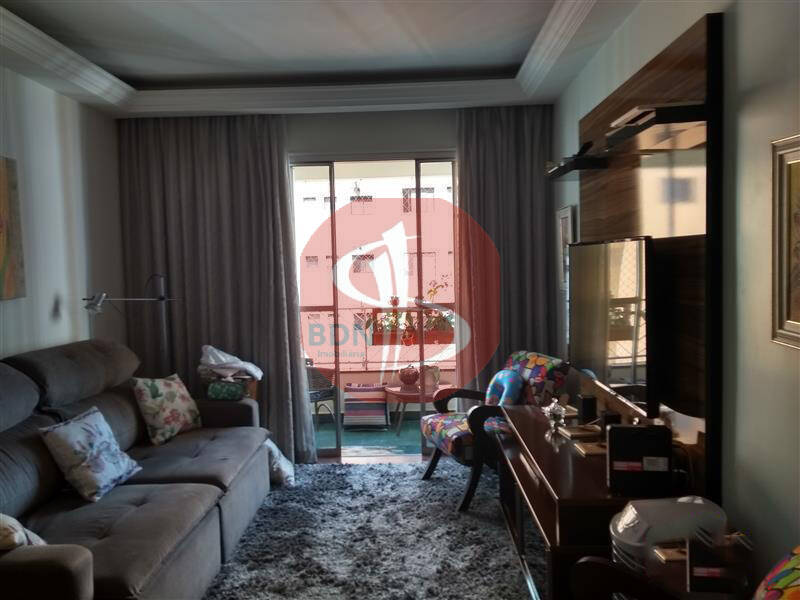 Apartamento à venda com 3 quartos, 106m² - Foto 2