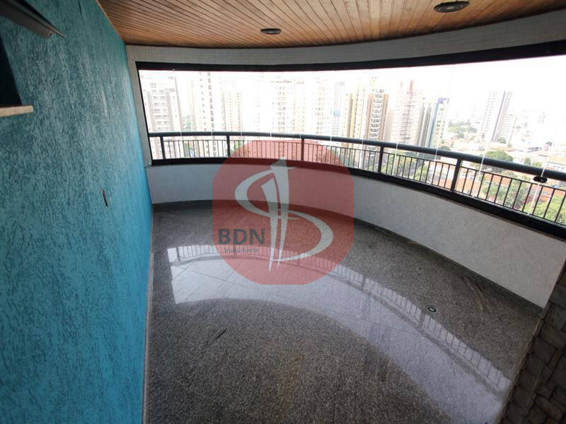 Apartamento à venda com 3 quartos, 120m² - Foto 1