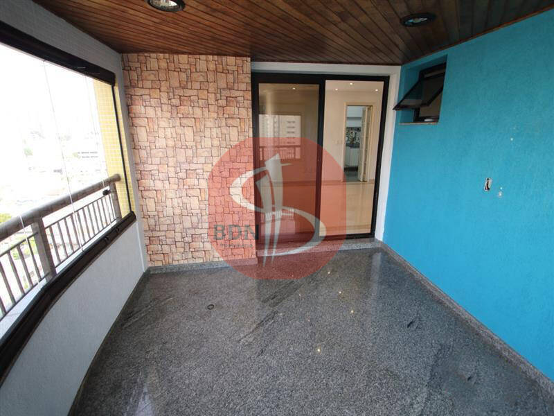 Apartamento à venda com 3 quartos, 120m² - Foto 5