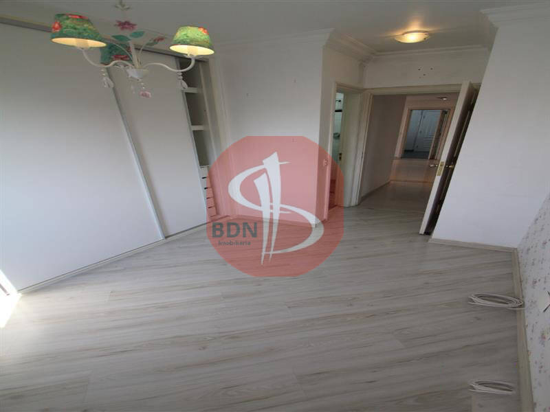 Apartamento à venda com 3 quartos, 120m² - Foto 6