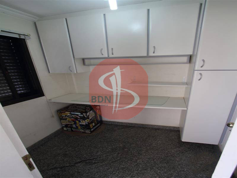 Apartamento à venda com 3 quartos, 120m² - Foto 7