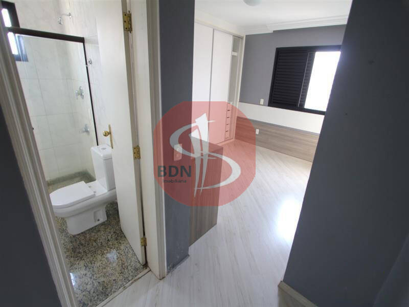 Apartamento à venda com 3 quartos, 120m² - Foto 8