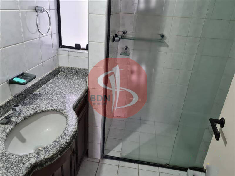 Apartamento à venda com 3 quartos, 105m² - Foto 8