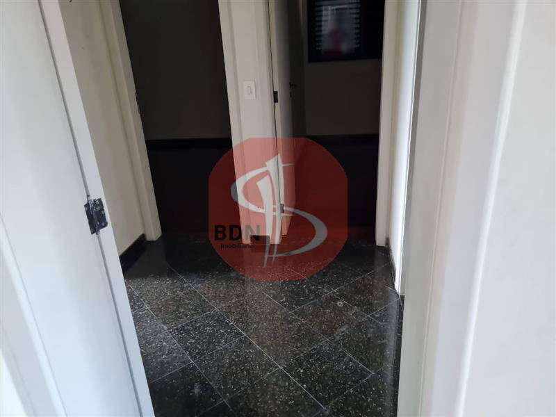 Apartamento à venda com 3 quartos, 105m² - Foto 9