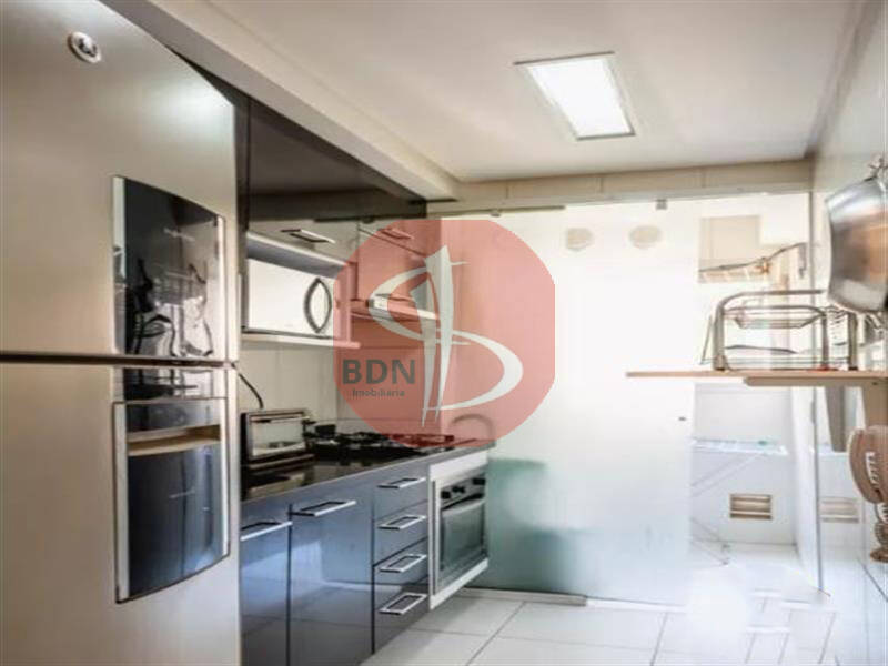 Apartamento à venda com 2 quartos, 77m² - Foto 1