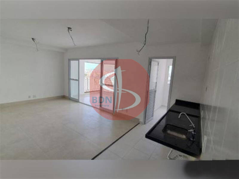 Apartamento à venda com 3 quartos, 107m² - Foto 3