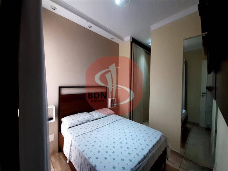 Apartamento à venda com 3 quartos, 90m² - Foto 12