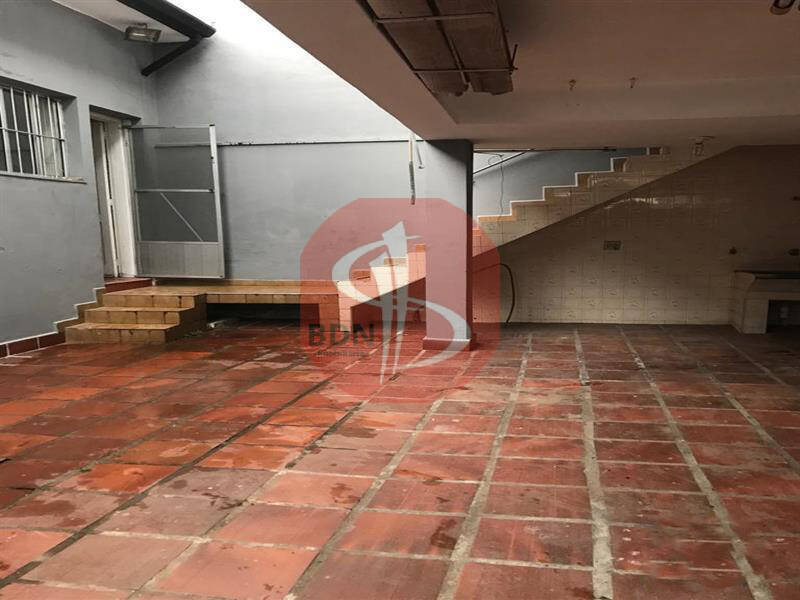 Casa à venda com 3 quartos, 112m² - Foto 4