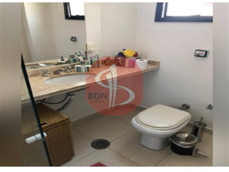 Apartamento à venda com 3 quartos, 135m² - Foto 8