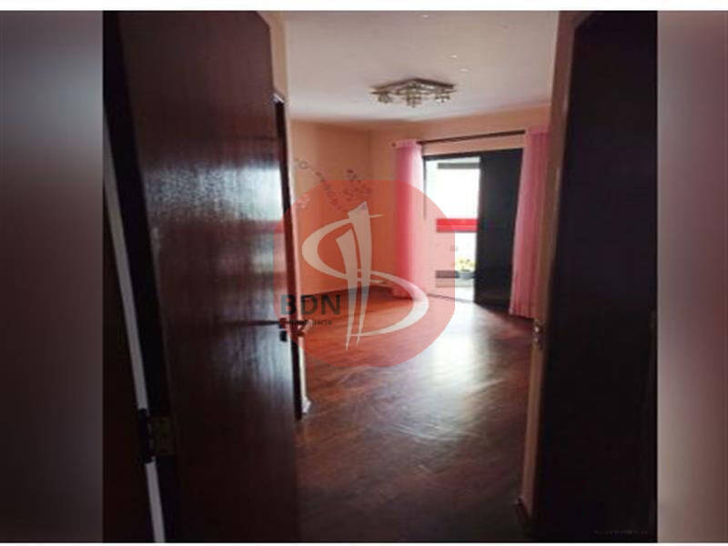 Apartamento à venda com 4 quartos, 189m² - Foto 5