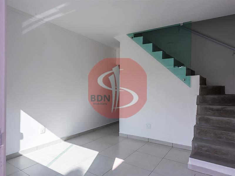 Sobrado à venda com 2 quartos, 90m² - Foto 11