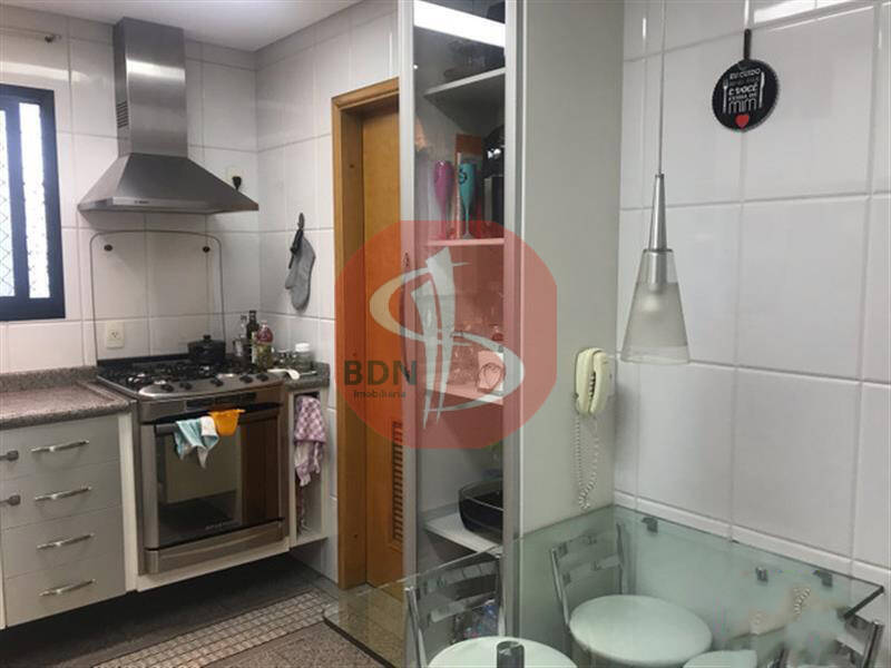 Apartamento à venda com 3 quartos, 120m² - Foto 14