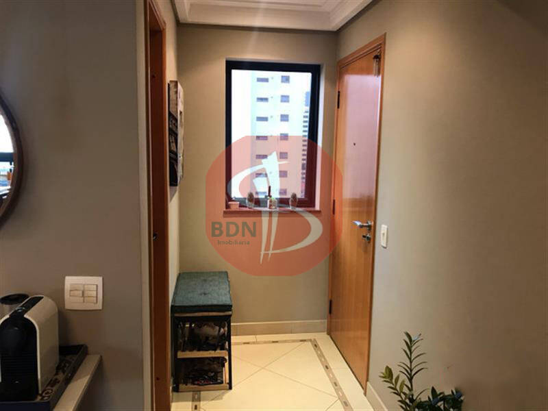 Apartamento à venda com 3 quartos, 120m² - Foto 17