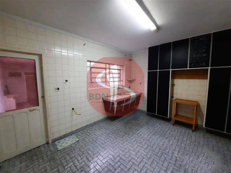 Sobrado à venda e aluguel com 3 quartos, 140m² - Foto 13