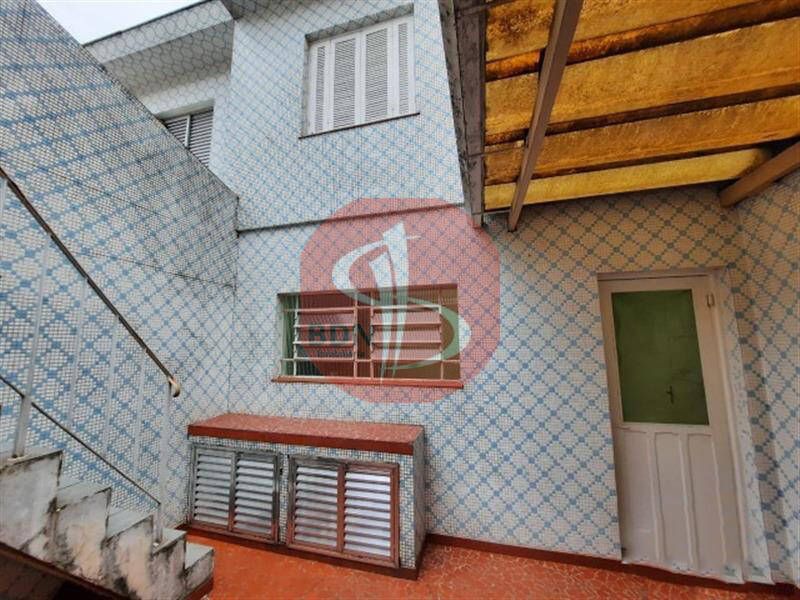 Sobrado à venda e aluguel com 3 quartos, 140m² - Foto 9