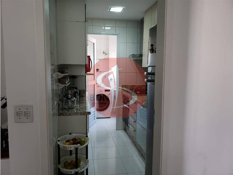 Apartamento à venda com 3 quartos, 75m² - Foto 20