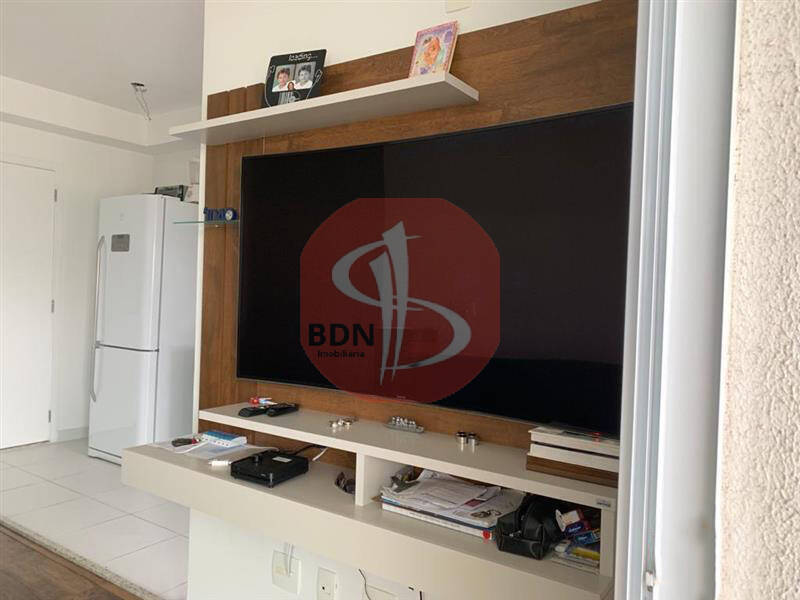 Apartamento à venda com 2 quartos, 60m² - Foto 4