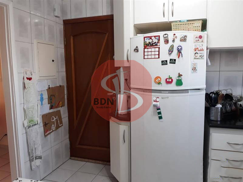 Apartamento à venda com 3 quartos, 77m² - Foto 13