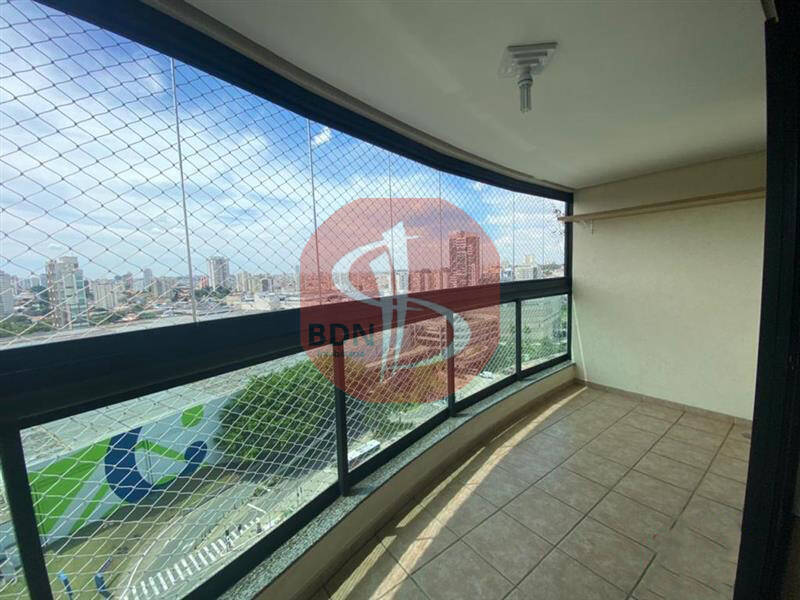 Apartamento à venda com 3 quartos, 106m² - Foto 8