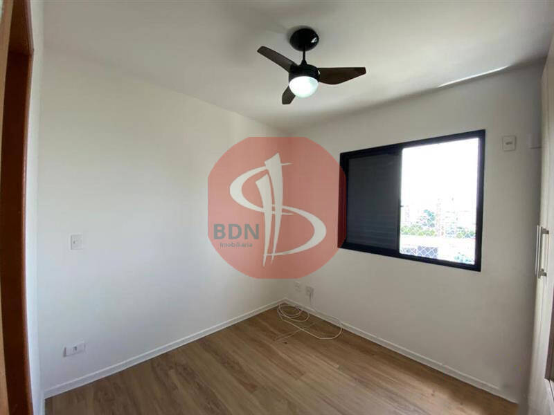 Apartamento à venda com 3 quartos, 106m² - Foto 9