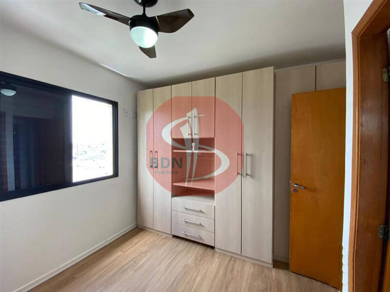 Apartamento à venda com 3 quartos, 106m² - Foto 10