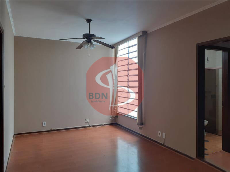 Casa para alugar com 3 quartos, 90m² - Foto 4