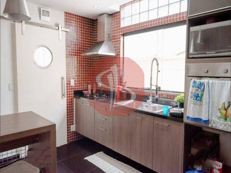 Sobrado à venda com 4 quartos, 220m² - Foto 10