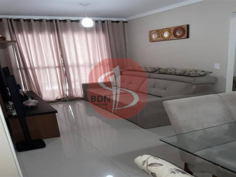 Apartamento à venda com 3 quartos, 71m² - Foto 3