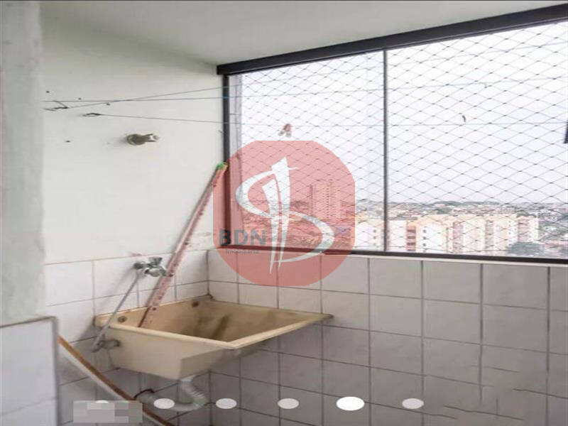 Apartamento à venda com 3 quartos, 74m² - Foto 15