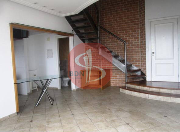 Apartamento à venda com 2 quartos, 76m² - Foto 2