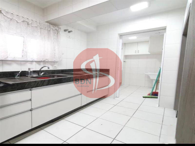 Apartamento à venda com 2 quartos, 66m² - Foto 6