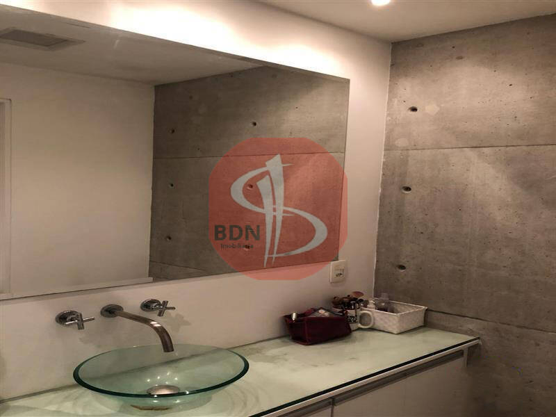 Apartamento à venda com 2 quartos, 70m² - Foto 11