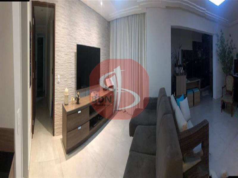 Apartamento à venda com 3 quartos, 121m² - Foto 4