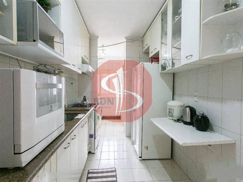 Apartamento à venda com 3 quartos, 92m² - Foto 10