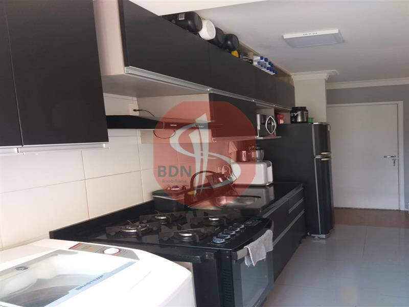 Apartamento à venda com 3 quartos, 68m² - Foto 6