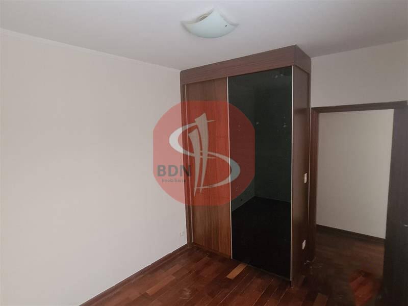 Sobrado à venda com 3 quartos, 197m² - Foto 8